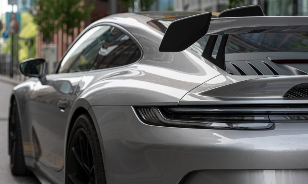 Symbolbild: Porsche investiert in Varta: Strategische Partnerschaft für die Zukunft der Elektromobilität