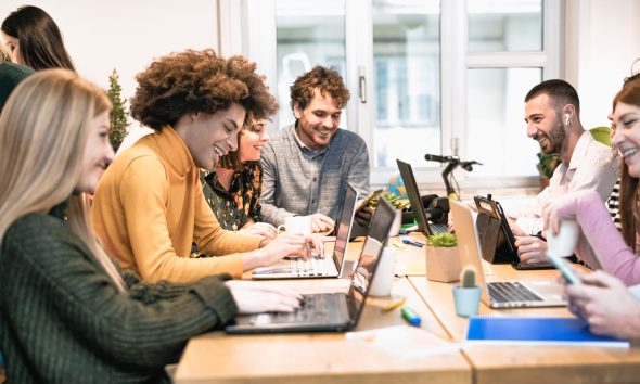 Symbolbild: Generation Z auf dem Arbeitsmarkt: Erwartungen und Strategien für erfolgreiches Recruiting